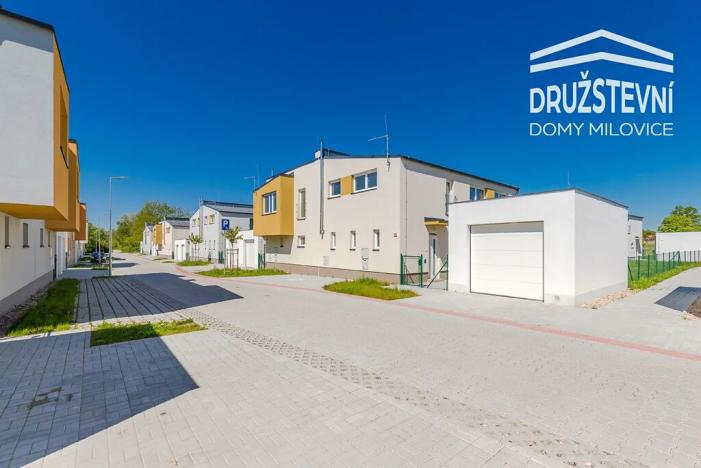 Prodej rodinného domu, Milovice, Lipová, 137 m2