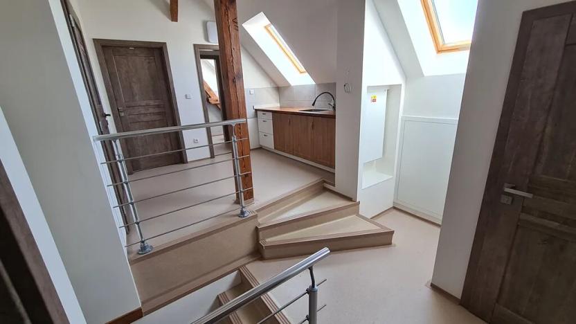 Pronájem kanceláře, Milovice, ČSA, 12 m2