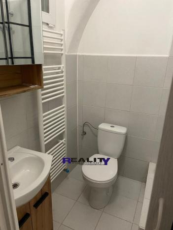 Pronájem bytu 1+kk, Žatec, Kovářská, 25 m2