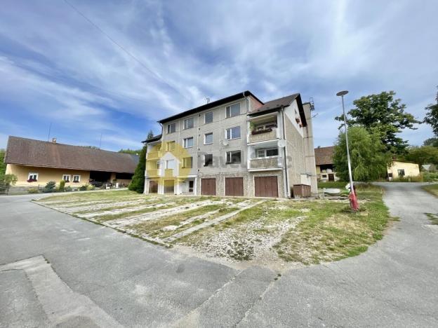 Prodej bytu 3+1, Miloňovice, 78 m2