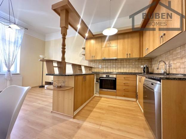 Prodej bytu 4+kk, Mariánské Lázně, Husova, 91 m2