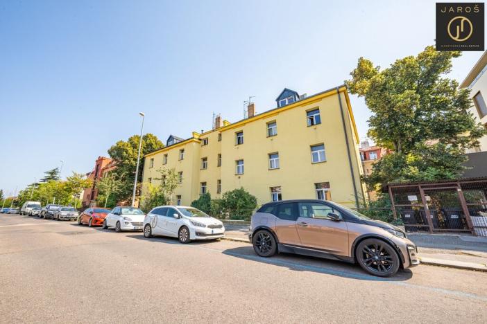 Prodej bytu 1+kk, Praha - Žižkov, V domově, 26 m2