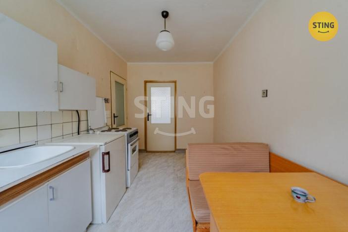 Prodej bytu 2+1, Jindřichov, 79 m2