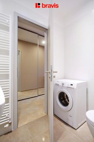 Pronájem bytu 2+kk, Brno, Jakubská, 69 m2