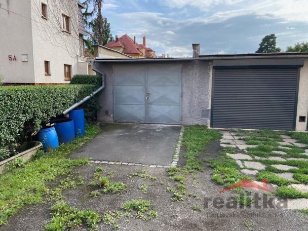 Pronájem garáže, Opava - Předměstí, Dukelská, 17 m2