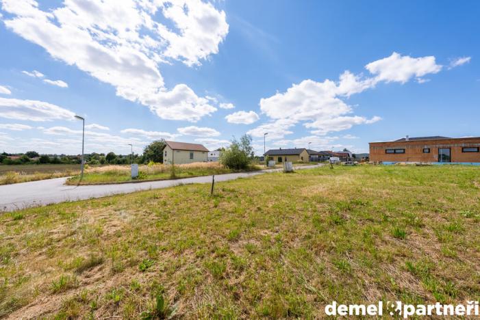 Prodej pozemku pro bydlení, Střítež, 640 m2