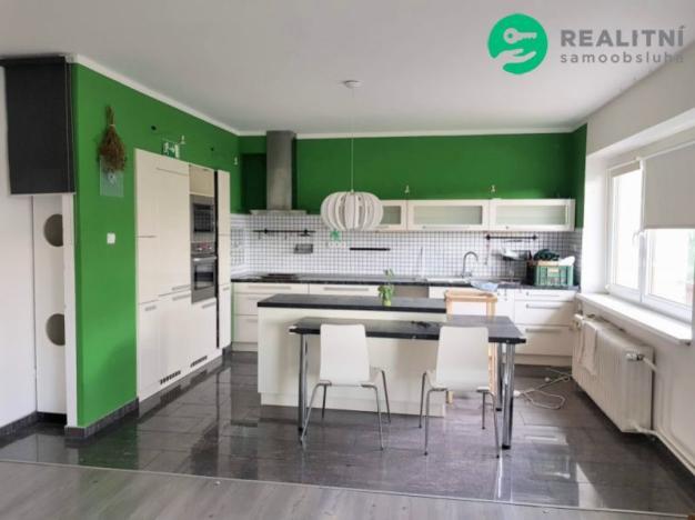 Prodej rodinného domu, Čelákovice - Sedlčánky, Fučíkova, 180 m2