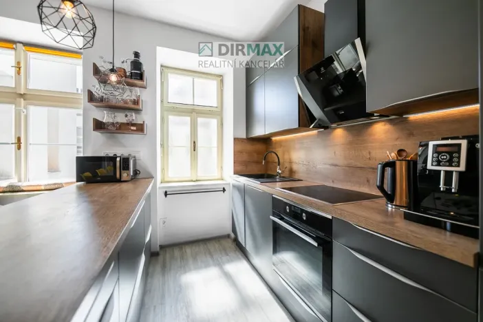 Prodej bytu 3+kk, Plzeň - Jižní Předměstí, Americká, 92 m2