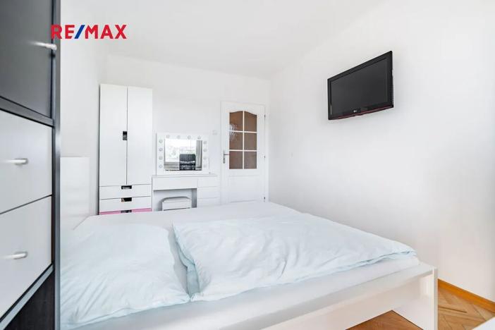 Prodej bytu 4+kk, Praha - Michle, U plynárny, 77 m2