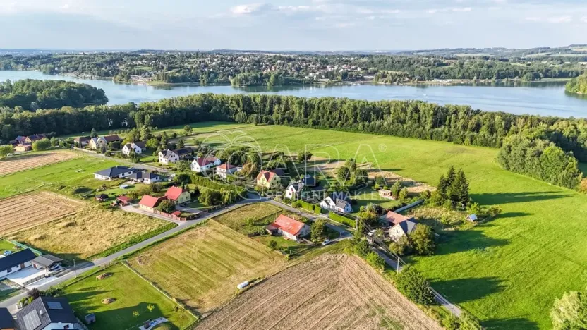 Prodej pozemku pro bydlení, Lučina, 2139 m2