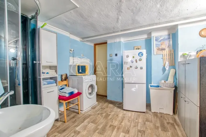 Prodej pozemku pro bydlení, Lučina, 2139 m2