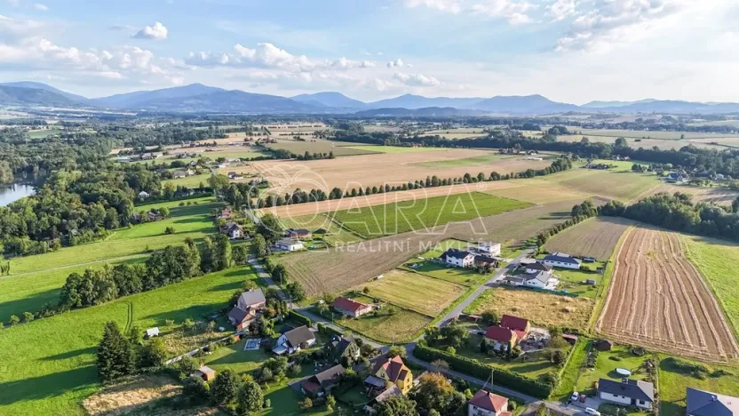 Prodej pozemku pro bydlení, Lučina, 2139 m2