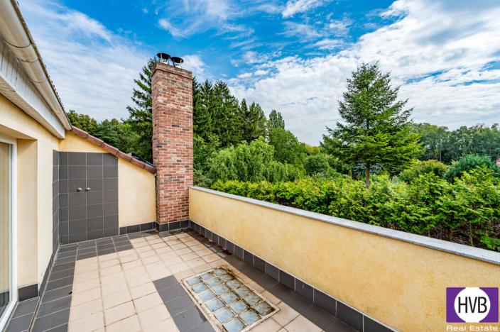 Prodej vícegeneračního domu, Podolanka, Pod Strání, 333 m2