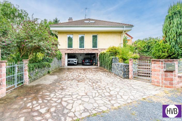 Prodej vícegeneračního domu, Podolanka, Pod Strání, 333 m2