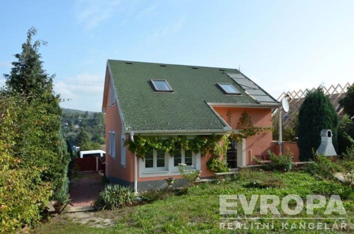 Prodej rodinného domu, Nižbor - Stradonice, Stradonice, 260 m2
