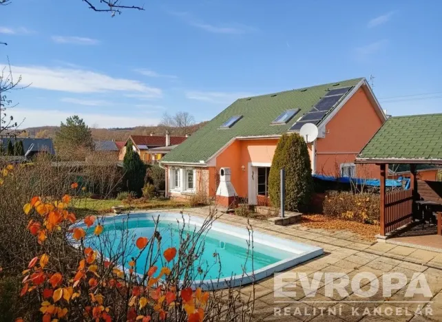 Prodej rodinného domu, Nižbor - Stradonice, Stradonice, 260 m2