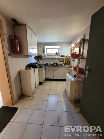 Prodej rodinného domu, Nižbor - Stradonice, Stradonice, 260 m2