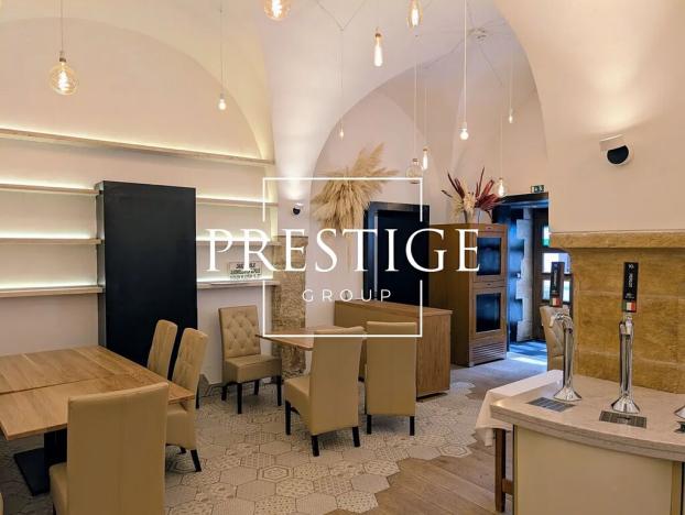 Pronájem restaurace, Praha - Staré Město, Týn, 365 m2