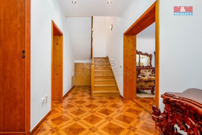 Prodej rodinného domu, Praha - Hostavice, Kamencová, 269 m2