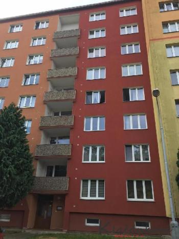 Prodej bytu 3+1, Chomutov, Školní pěšina, 75 m2