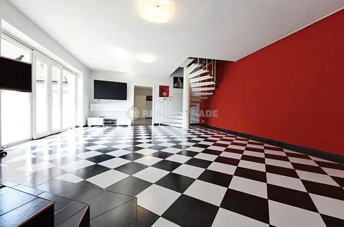 Prodej rodinného domu, Pracejovice, 319 m2