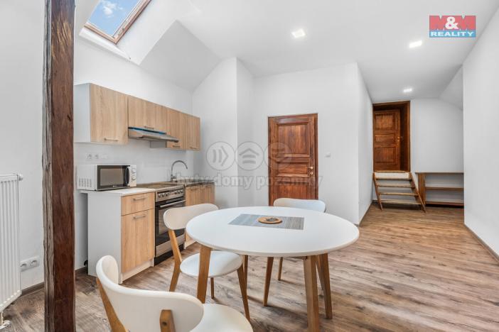 Pronájem bytu 2+1, Paceřice, 80 m2