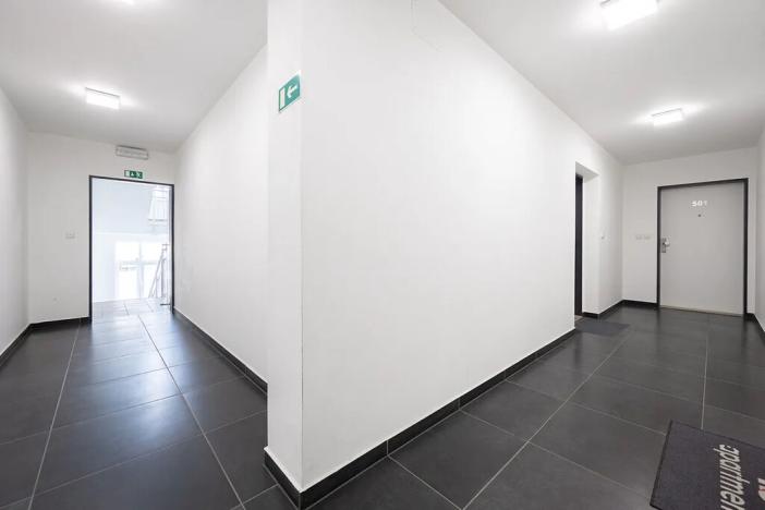 Pronájem bytu 2+kk, Brno, Bratislavská, 45 m2