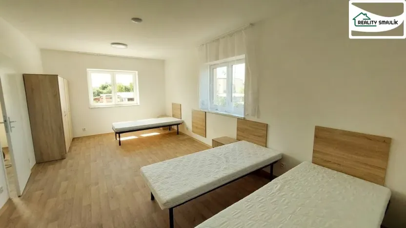 Pronájem bytu 1+1, Františkovy Lázně - Horní Lomany, Budovatelská, 50 m2