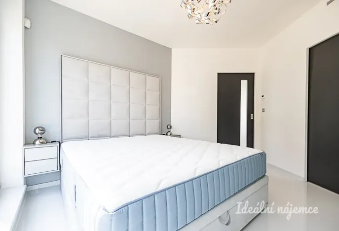 Pronájem bytu 4+kk, Praha - Libeň, Kurta Konráda, 107 m2