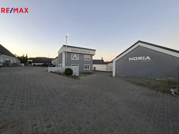 Prodej výrobních prostor, Tavíkovice, 4653 m2