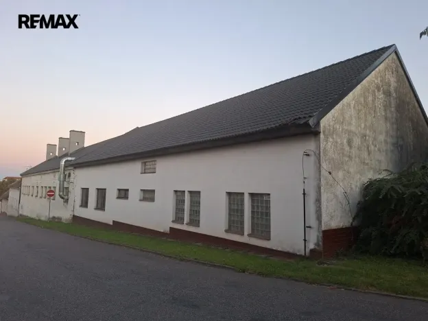 Prodej výrobních prostor, Tavíkovice, 4653 m2