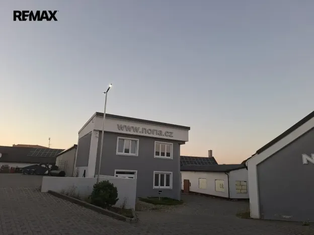 Prodej výrobních prostor, Tavíkovice, 4653 m2