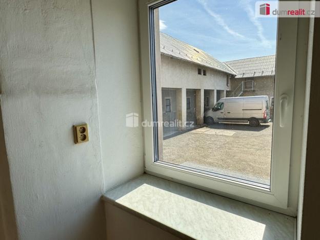 Prodej kanceláře, Pravčice, 840 m2