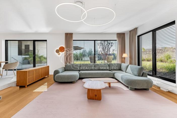 Prodej rodinného domu, Praha - Lysolaje, Štěpnice, 280 m2