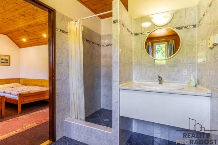 Prodej ubytování, Nová Ves nad Nisou, 975 m2