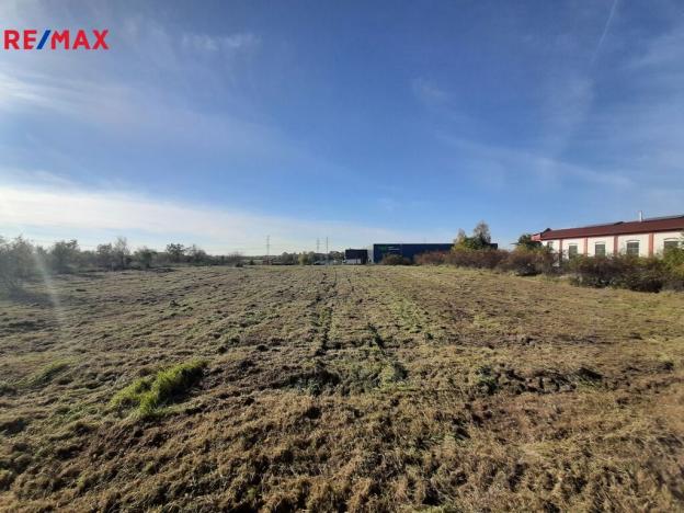 Prodej komerčního pozemku, Telnice, 5166 m2