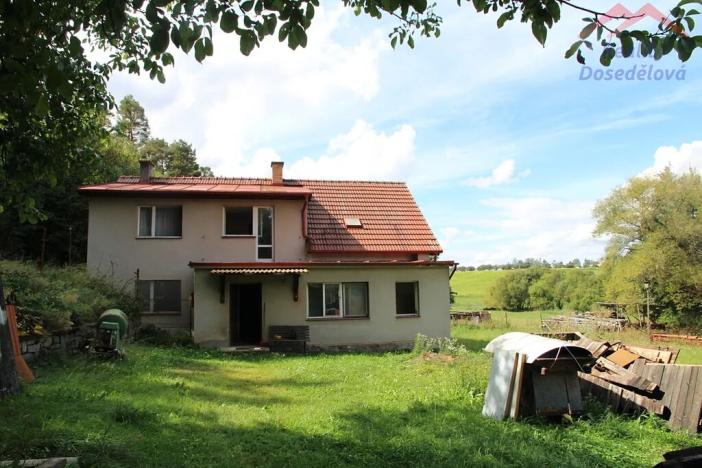 Prodej rodinného domu, Daleké Dušníky, 256 m2