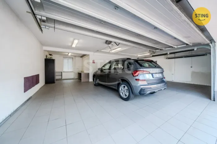 Pronájem kanceláře, Ostrava, Starobělská, 250 m2