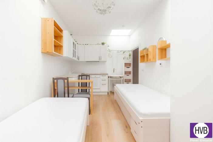 Prodej bytu 1+kk, Praha, Španělská, 19 m2