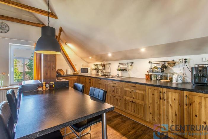 Prodej rodinného domu, Loukovec, 215 m2