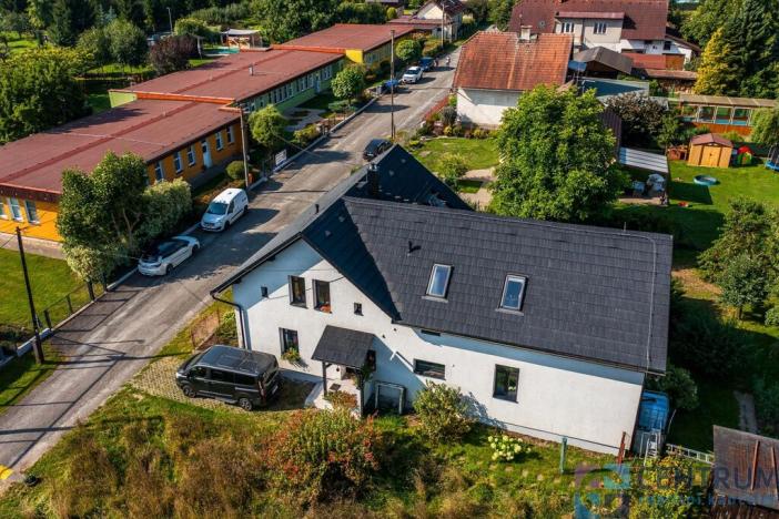 Prodej rodinného domu, Loukovec, 215 m2