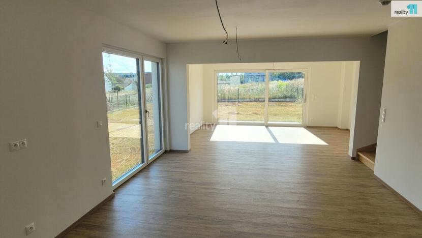 Prodej rodinného domu, Kladno - Dubí, Pechlátova, 353 m2