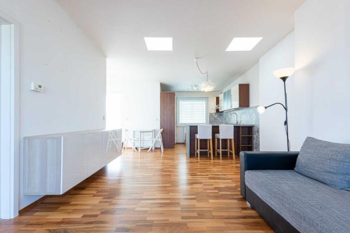 Pronájem bytu 2+kk, Praha - Holešovice, U parního mlýna, 81 m2