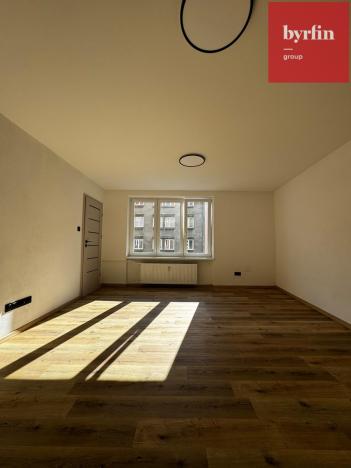 Prodej bytu 3+kk, Bruntál, Dr. E. Beneše, 58 m2