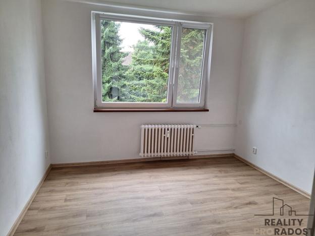 Pronájem bytu 1+kk, Děčín, Duchcovská, 20 m2