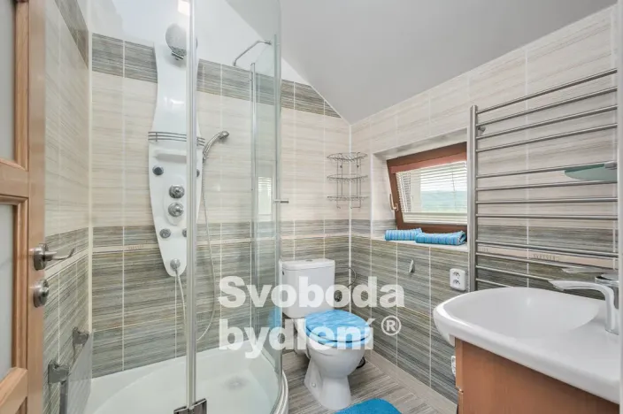 Prodej rodinného domu, Nelahozeves, Zagarolská, 228 m2