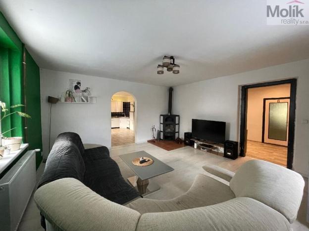 Prodej rodinného domu, Klíny, 180 m2