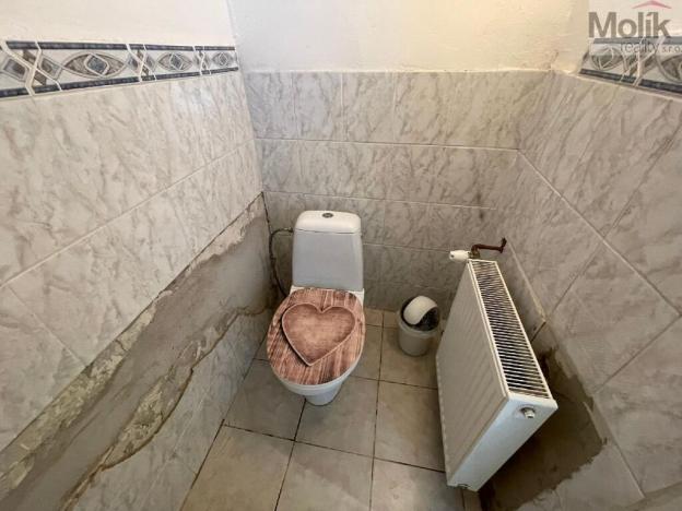 Prodej rodinného domu, Klíny, 180 m2