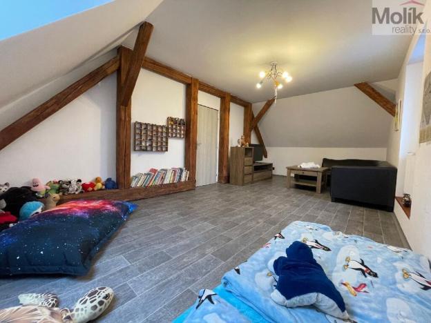 Prodej rodinného domu, Klíny, 180 m2