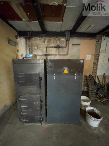 Prodej rodinného domu, Klíny, 180 m2